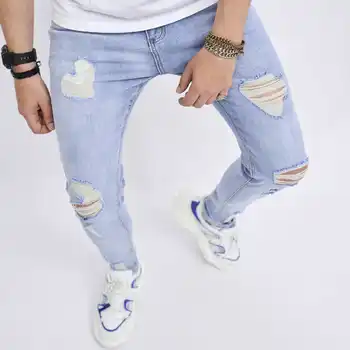 Молодежный тренд 2023 года, новые выстиранные модные мужские джинсы в американском стиле с персонализированной перфорацией