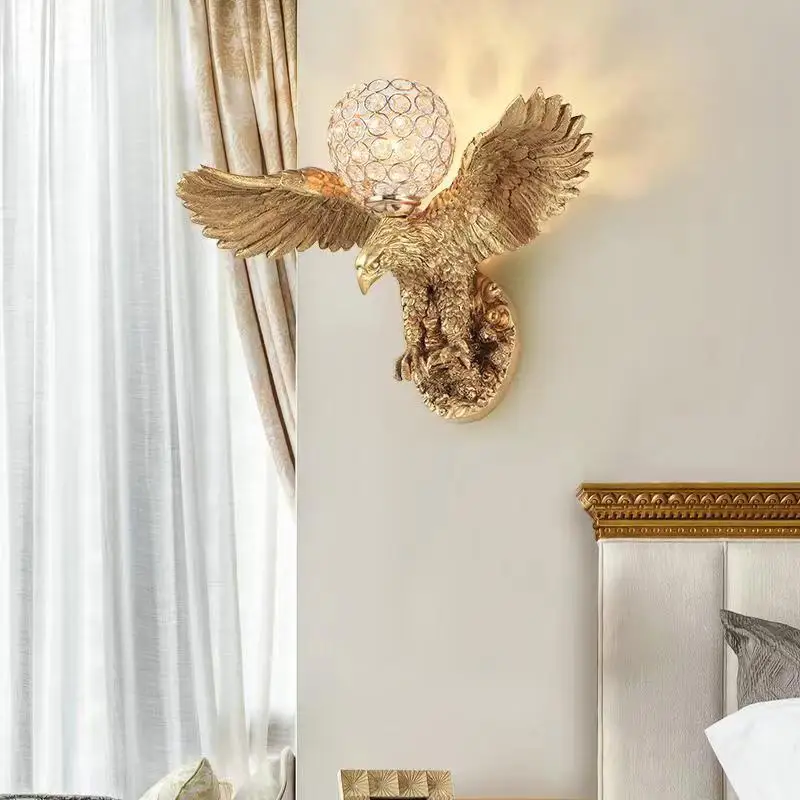 Сказочный современный настенный светильник в виде Орла из смолы LED Gold Креативные хрустальные бра Декор Для дома Гостиной Спальни Крыльца 2
