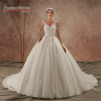 NS3436 Бретельки Кружевные аппликации Бальное платье Свадебное платье