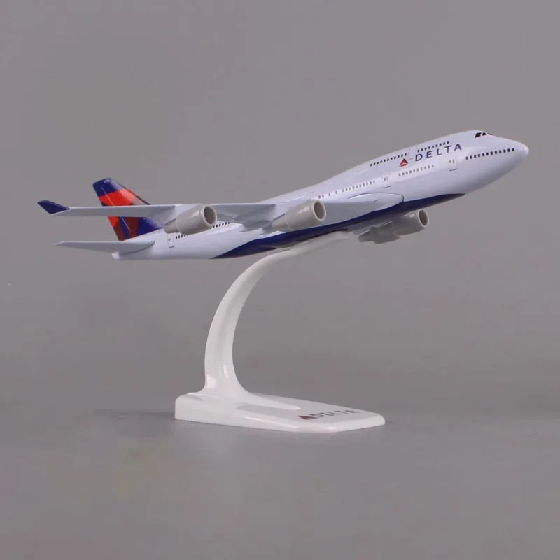Изготовленная под заказ модель самолета Delta Airlines B747, украшение из твердого сплава, подарок, модель самолета в масштабе 1: 350, 20-сантиметровый статический дисплей 3