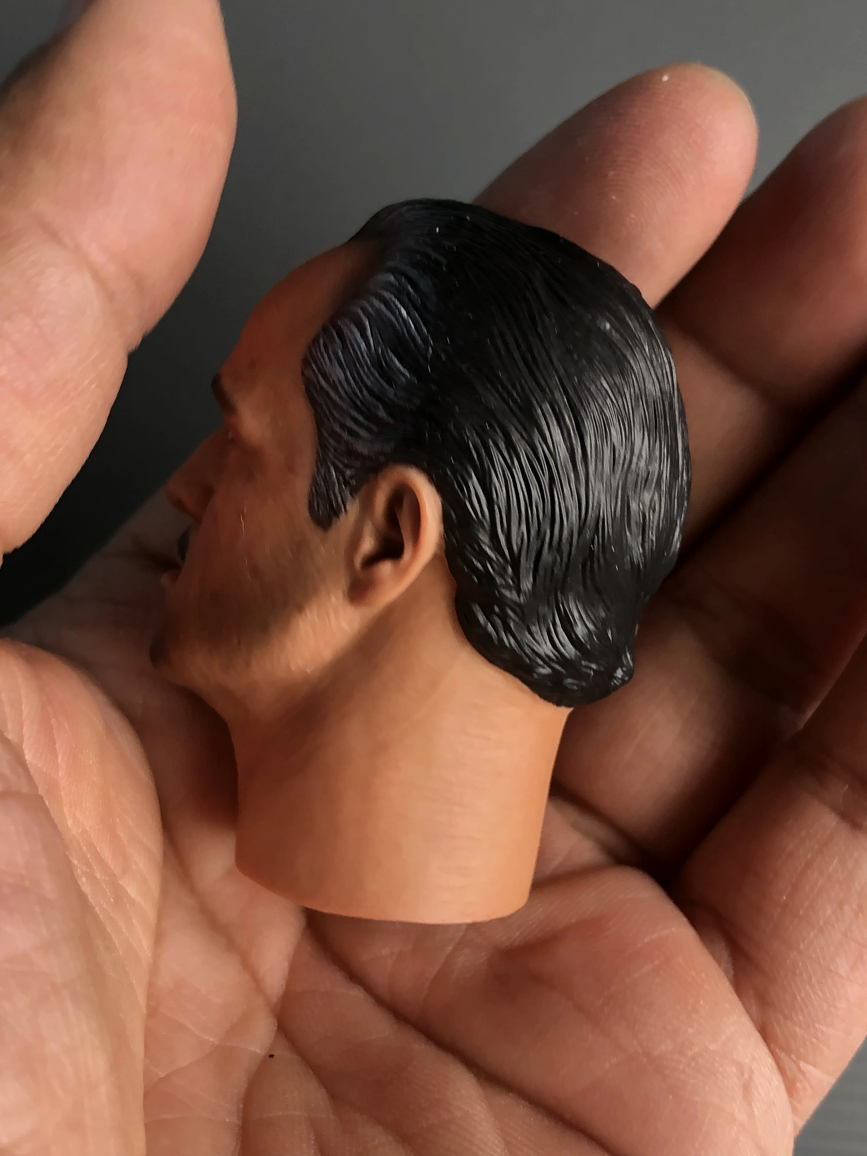 Изготовленная на заказ в масштабе 1/6 Скульптура головы Крестного отца Марлона Брандо 3