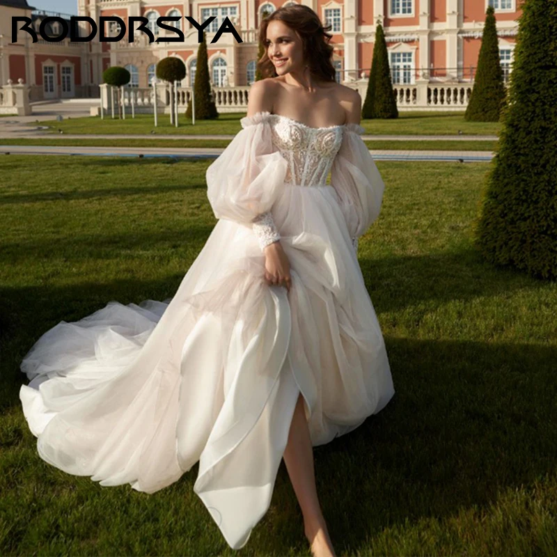 RODDRSYA Элегантное свадебное платье без бретелек с открытыми плечами, сексуальное свадебное платье с пышными рукавами, простое свадебное платье на шнуровке с высоким разрезом, вечеринка для невесты 4