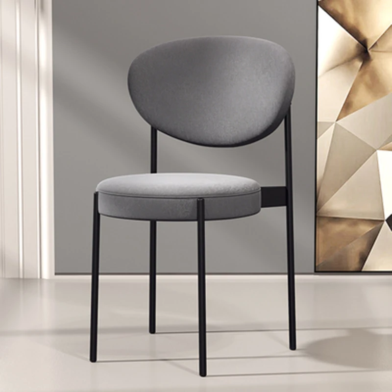 Модные европейские стулья для столовой, современный металлический стул с нейтральной черной ножкой для гостиной, Элегантный шезлонг для отдыха, мебель для кормушек 0