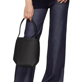 Женская сумка 2022 Новая сумка-мешок Большой емкости На одно плечо, ручная кожаная сумка, женская повседневная однотонная сумка