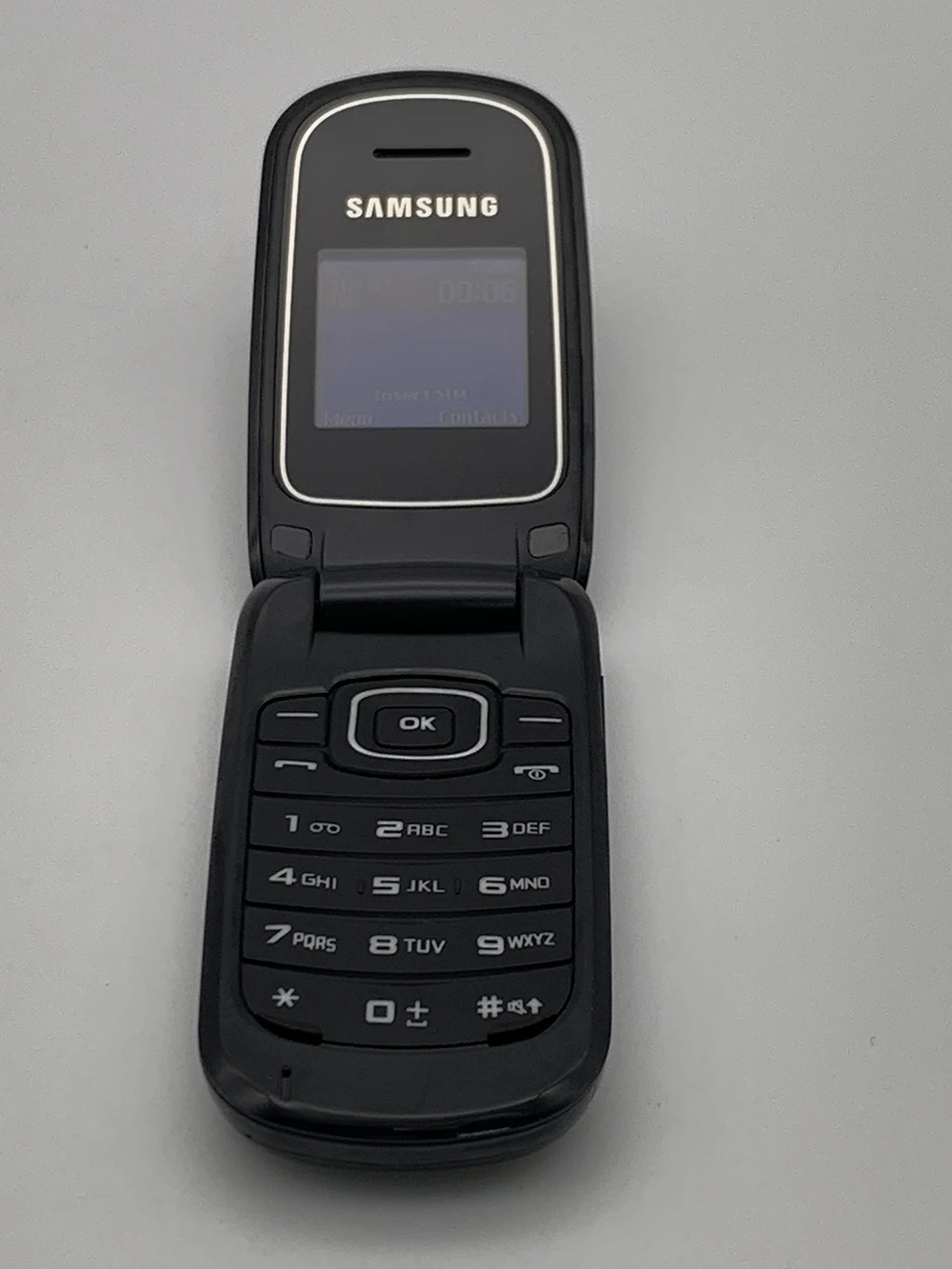 Оригинальный Мобильный Телефон Samsung E1150 с 1,43-дюймовым Экраном и Аккумулятором 800 мАч GSM 900 / 1800 Разблокированный Мобильный Телефон 4