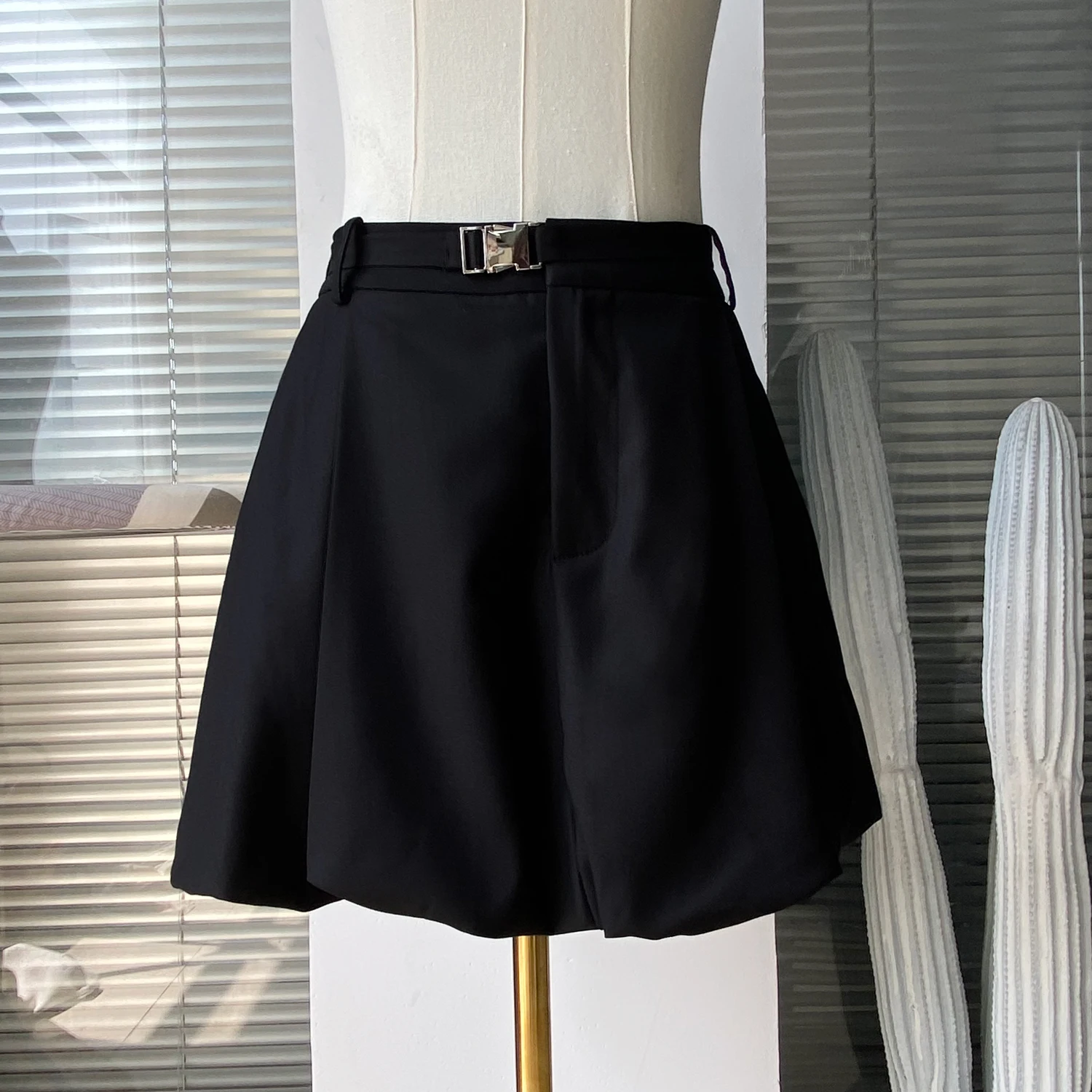 Корейская модная мини-юбка, женская одежда Y2k, повседневная юбка трапециевидной формы с высокой талией, милая шикарная черная юбка для женщин 0