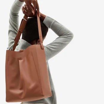 Женская сумка 2022 г. Новая однотонная сумка с квадратной пряжкой из искусственной кожи через плечо, женская сумка