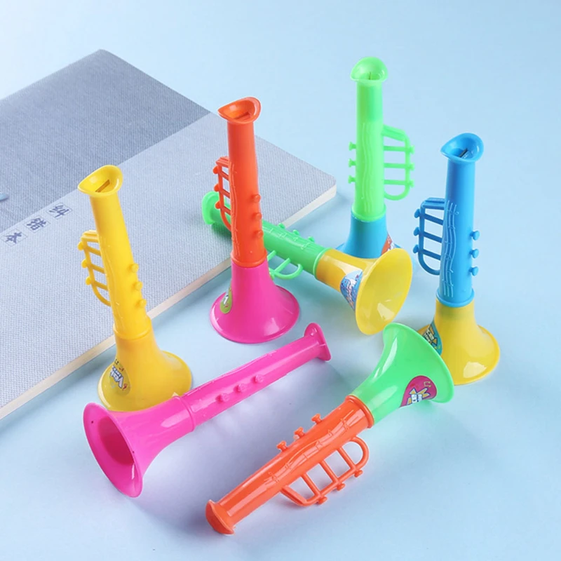 12 шт. детских маленьких игрушек, двухсекционный мини-рожок, детский мультяшный пластиковый детский сад, играющий на маленьких музыкальных инструментах 1
