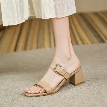 Женские босоножки на толстом каблуке, которые носят внешне, Лето 2023, Новые Корейские сандалии с квадратной головкой на среднем каблуке для женщин