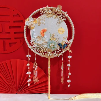 Двусторонний ручной вентилятор в китайском стиле Невеста держит букет цветов Феникс Декоративные веера Персонализированный свадебный подарок